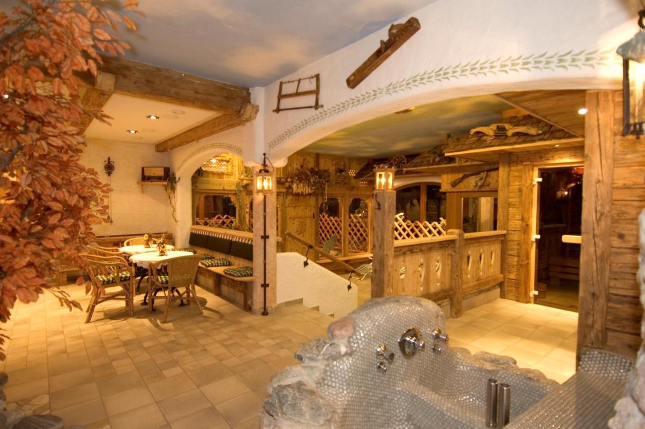 Alpenhof Schwaiger - Hotel Garni Mühlbach am Hochkönig Eksteriør bilde